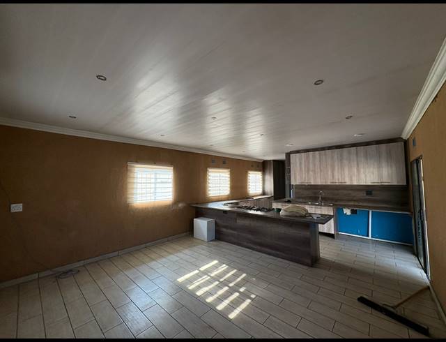 3 BEDROOM HOUSE TO LET IN VANDERBIJLPARK SE 1